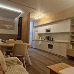 W Krakowie Blisko Dworca Wstwosza Apartmán Krakov